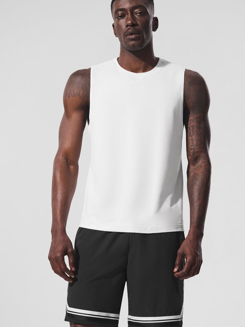 ALO YOGA Conquer Muscle Tank in White Size S NWT